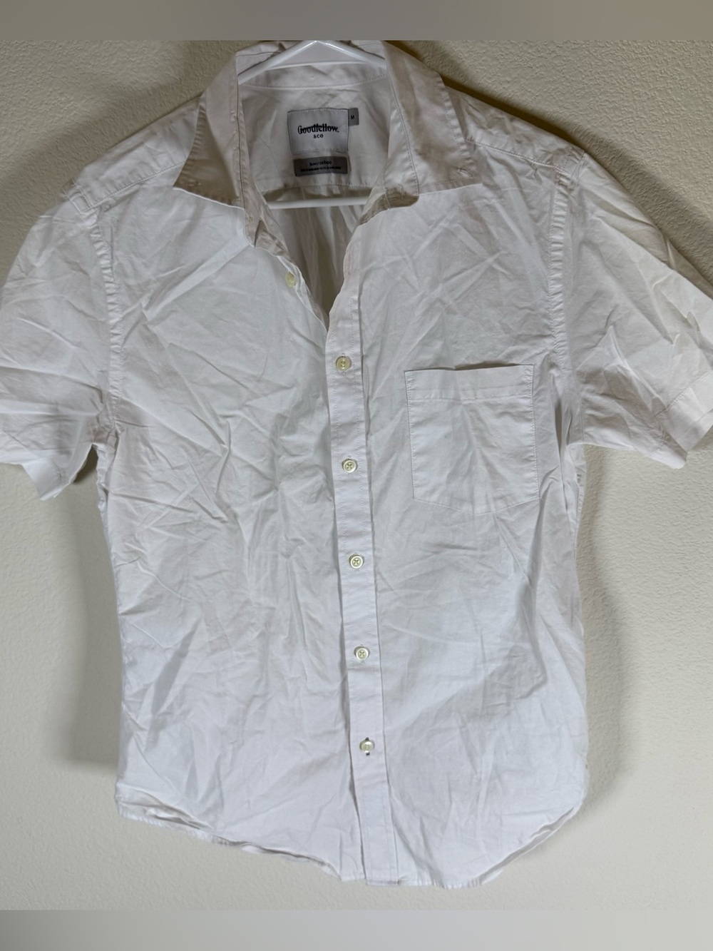 Goodfellow & Co Men’s White Short-Sleeve Button-Up Shirt Medium